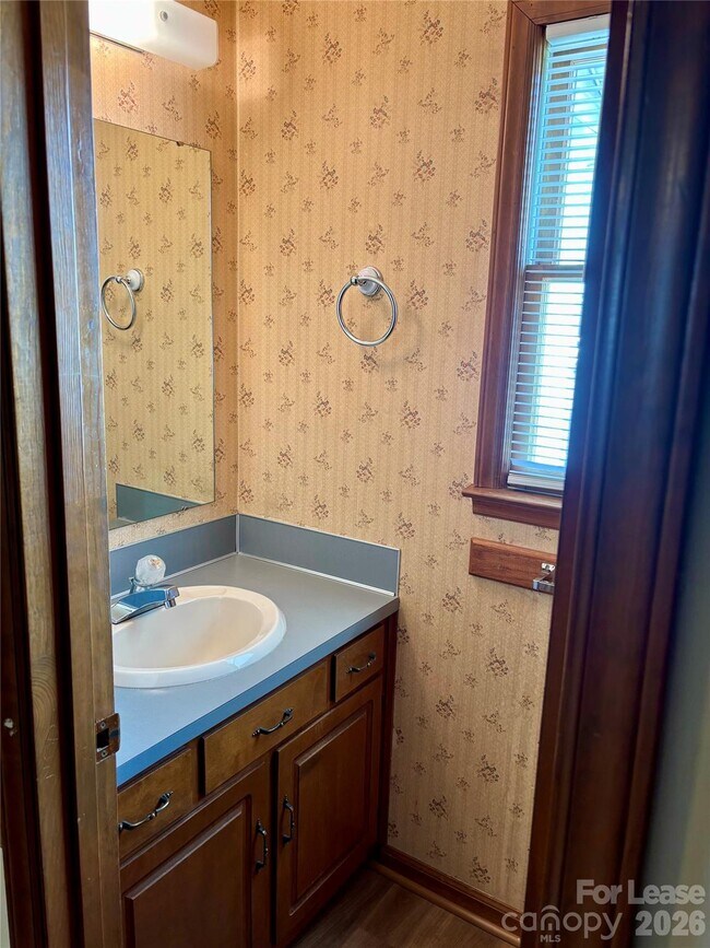 Building Photo - 1113 Peachtree St