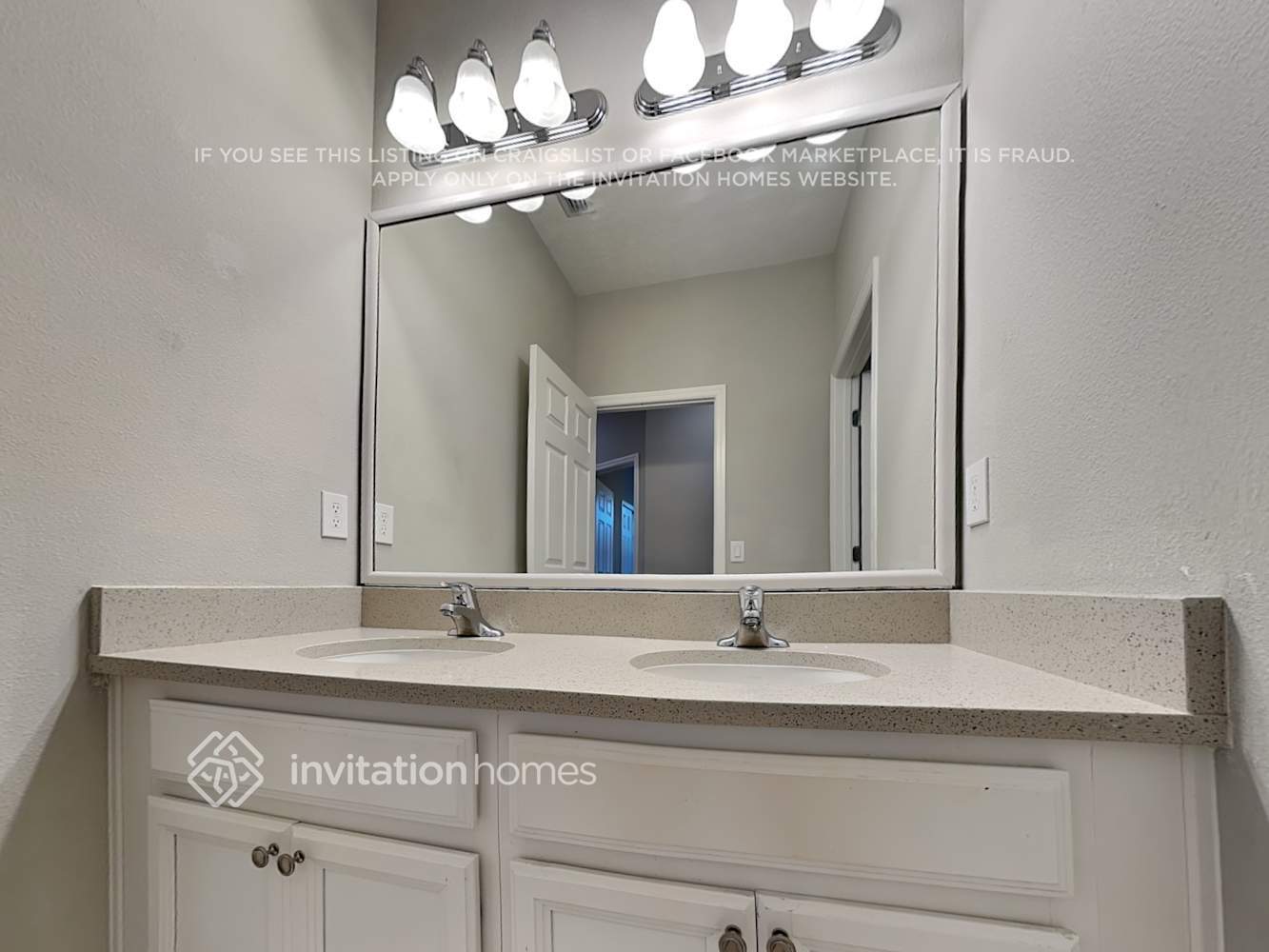 Building Photo - 1931 Stillwood Wy