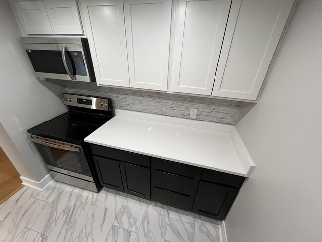 1 Bedroom - Chateaugay Apartments