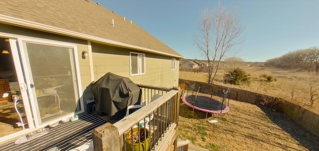 Building Photo - 3D Tour Available - Beautiful West-Side Home + Easy Access To Fort Riley! Available July 3rd!