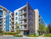 Building Photo - 1432 Nolita