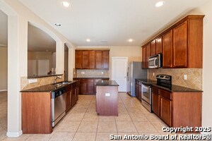 Building Photo - 10618 Cosmos Canyon