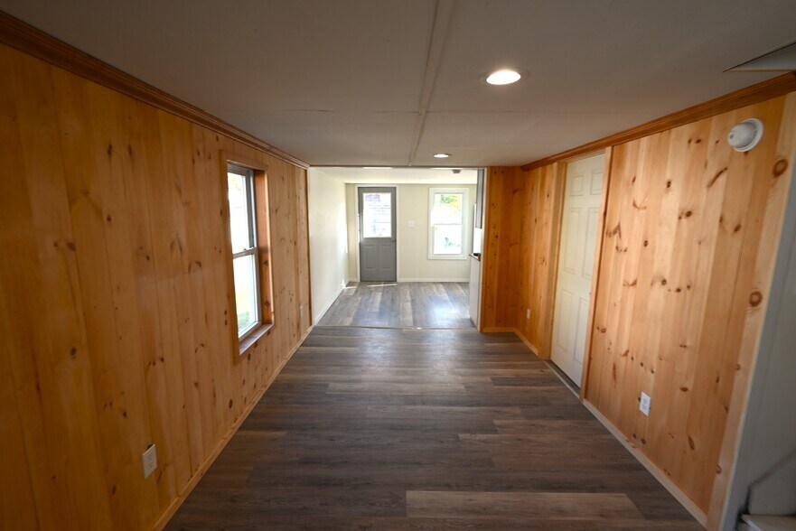 Building Photo - 30 West St