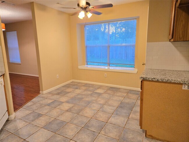 Building Photo - 3106 Timber View Ct