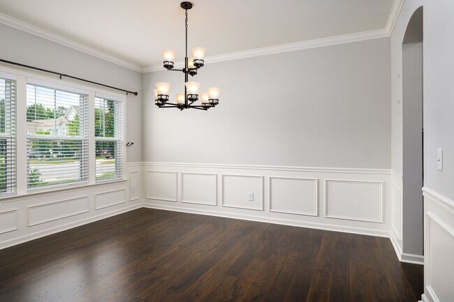 Building Photo - For Rent Winston Salem