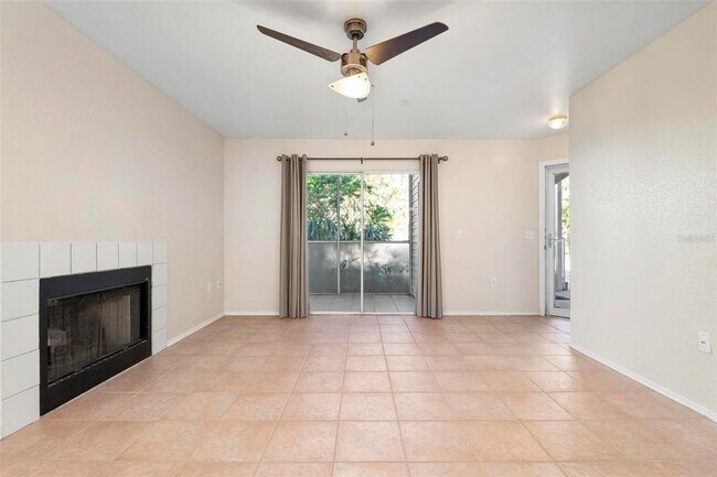 Building Photo - 850 S Tamiami Trl