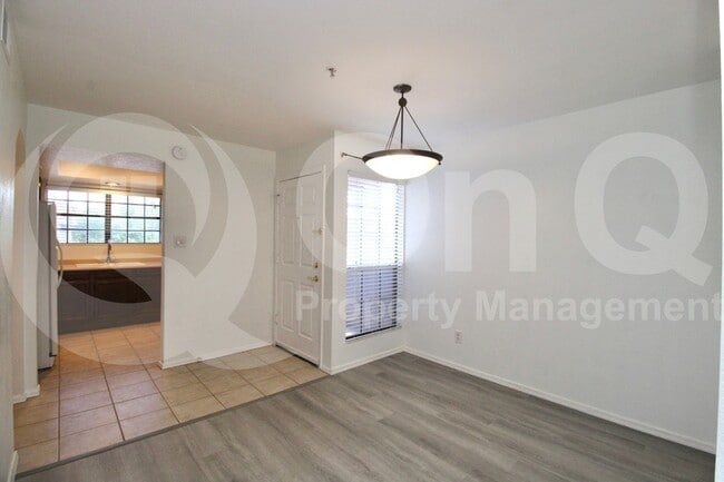 Building Photo - 5950 N 78th St