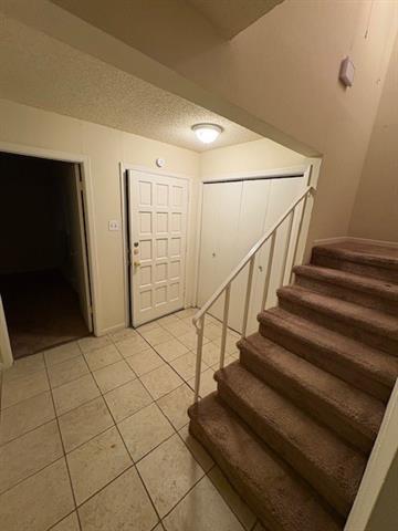 Building Photo - 2708 Creekwood Ct