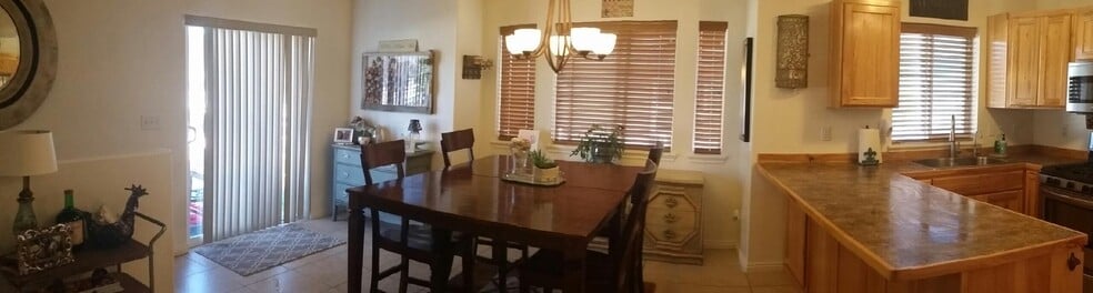 Building Photo - 5294 Bridle Cir