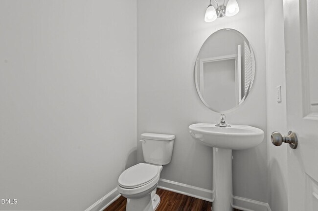 Building Photo - 45 Village Edge Dr