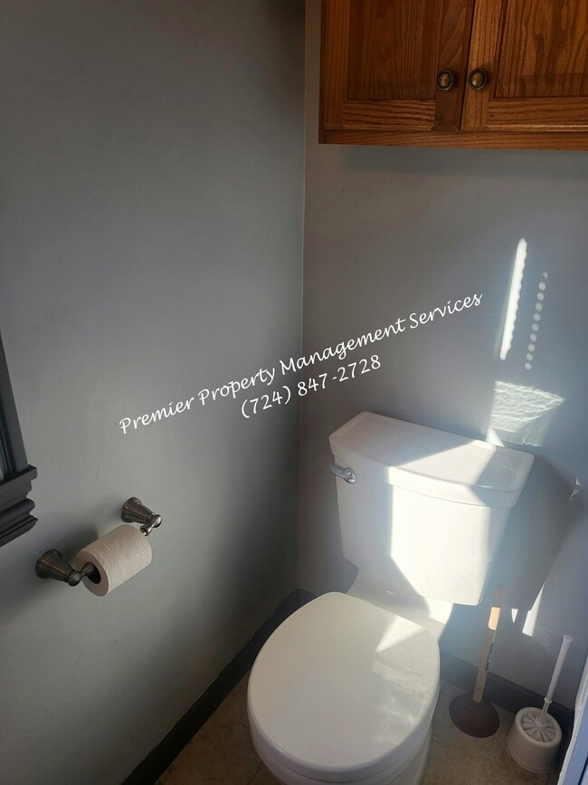 Building Photo - 309 Bessemer Ave