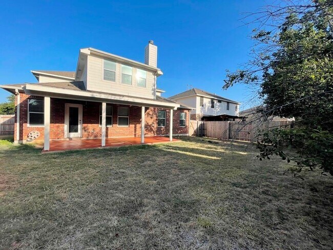 Building Photo - 9432 Castle Pines Dr
