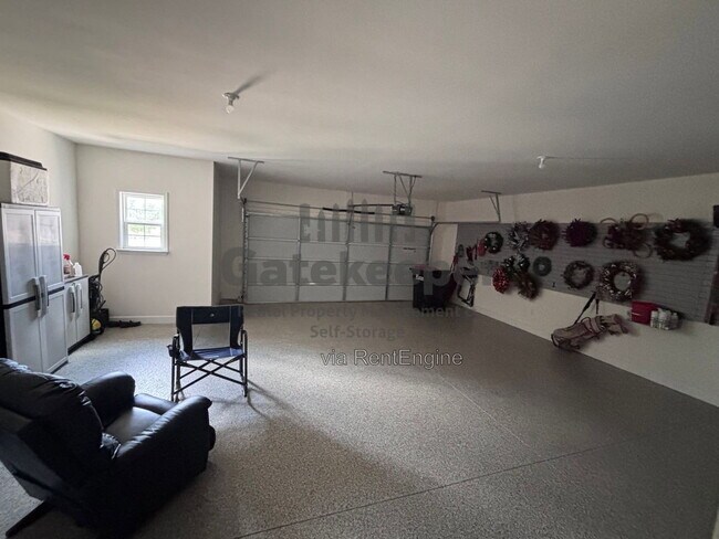 Building Photo - 128 Little Gem Ct