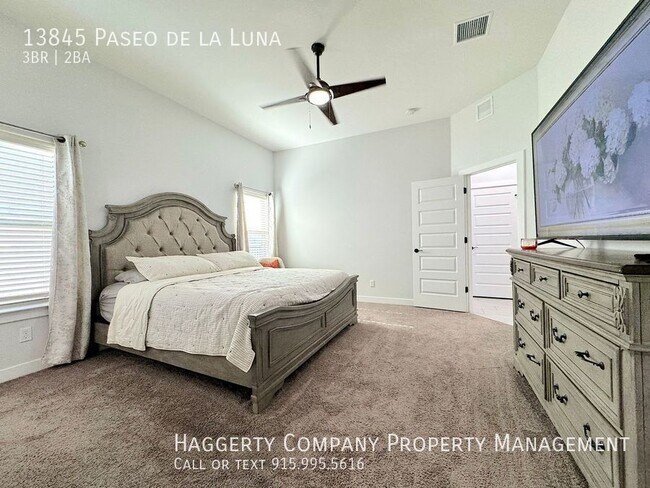 Building Photo - 13845 Paseo de Ln