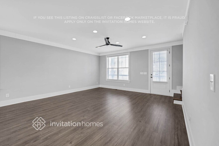 Building Photo - 647 Vernon Ave