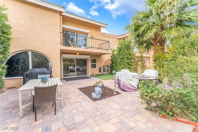 Building Photo - 3024 Bel Air Dr