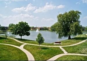 Building Photo - 9420 Bay Colony Dr