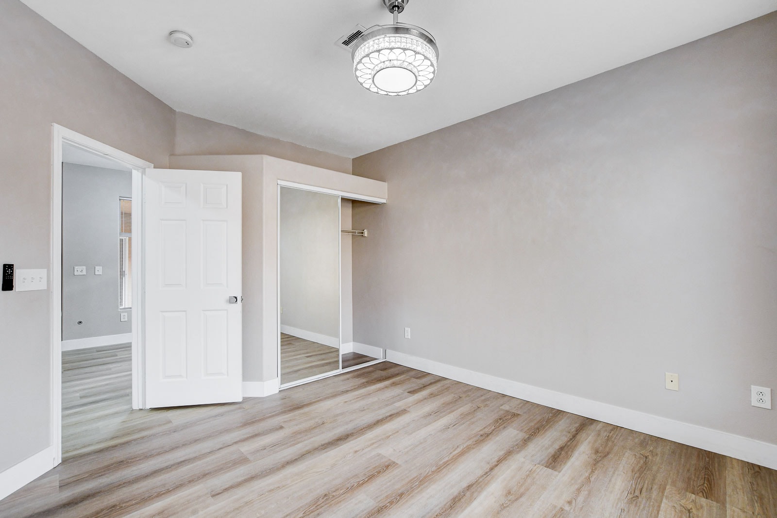 Building Photo - 1713 Sky of Red Dr