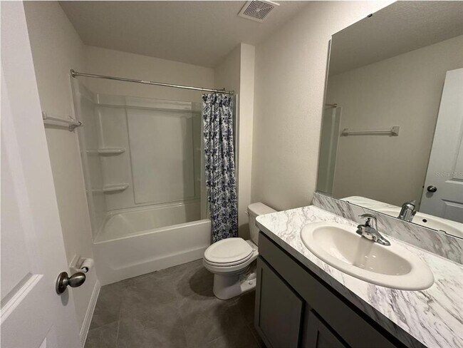 Building Photo - 16680 SW 30th Avenue Rd