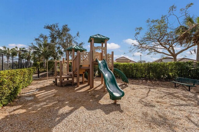 Building Photo - 8720 Bellussi Dr