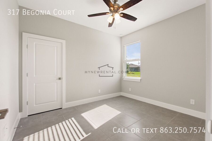 Building Photo - 317 Begonia Ct