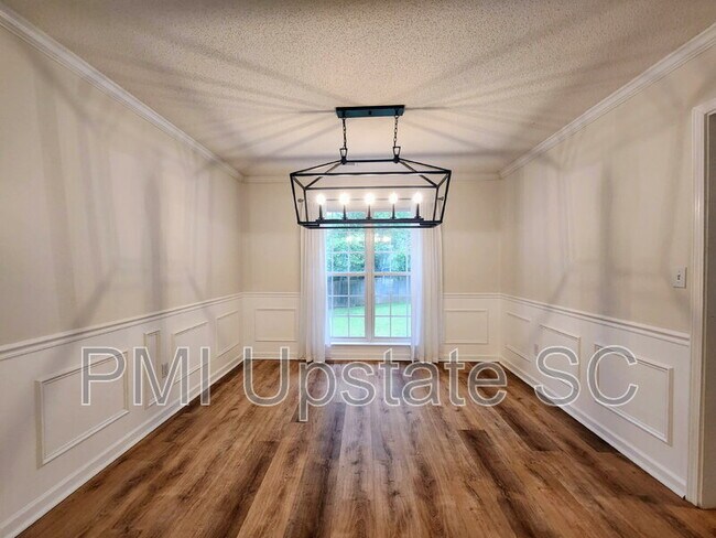 Building Photo - 122 Glen Willow Ct