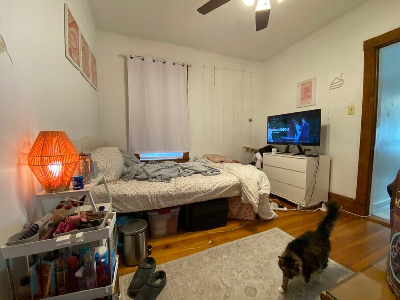 Building Photo - 24 Darling St