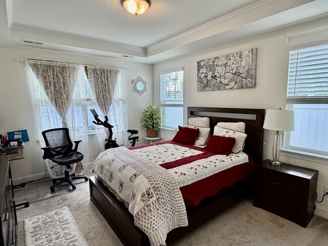 Building Photo - Like new home in Harrisburg!!