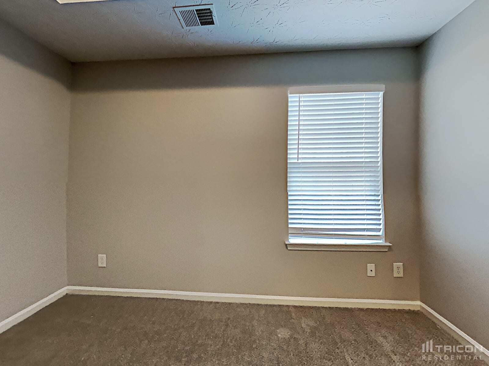 Building Photo - 80 Stony Oak Dr