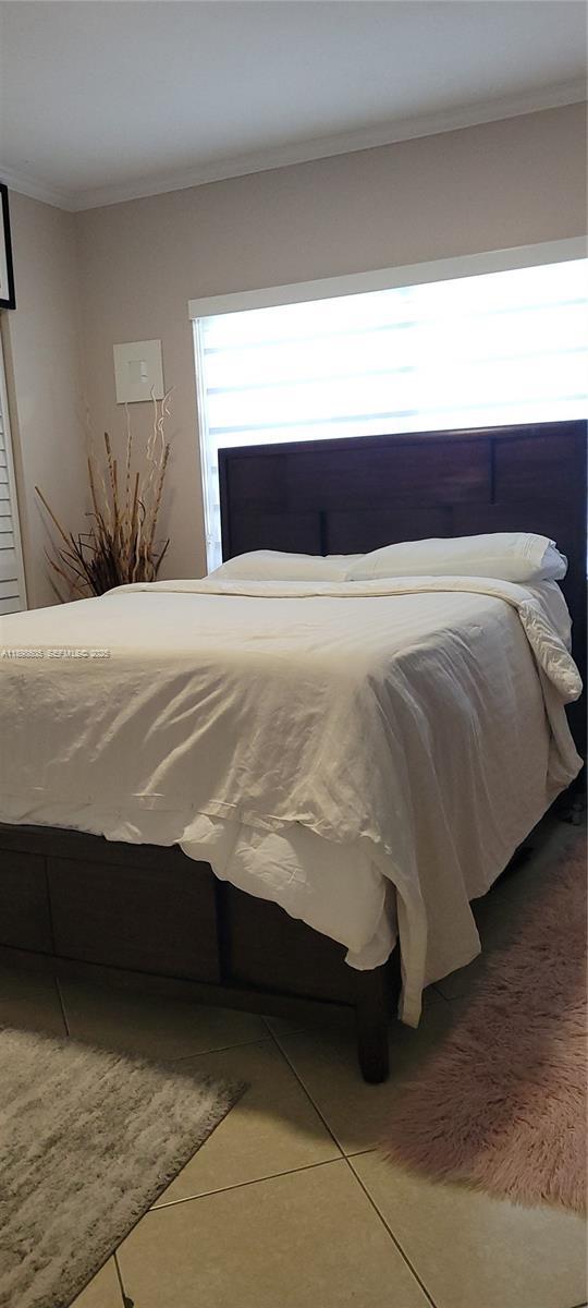 Building Photo - 6021 SW 62nd Pl