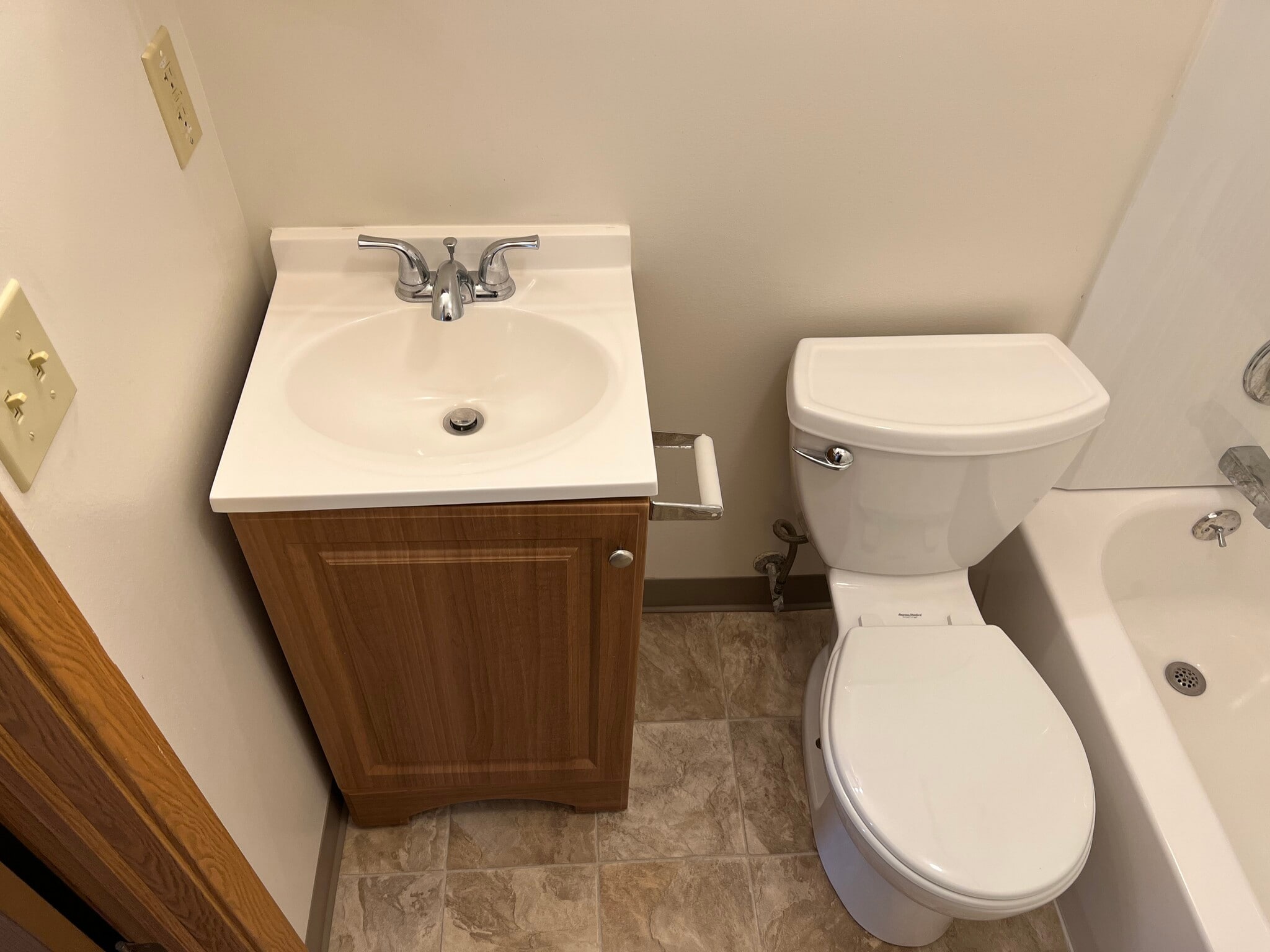 Bathroom - 818 Cain St