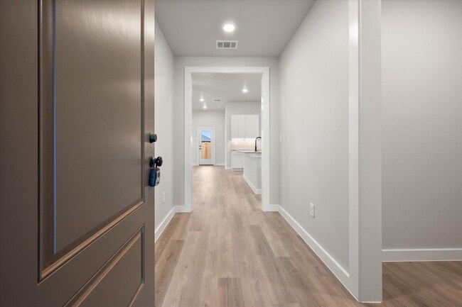 Building Photo - 1311 N Colton Ave