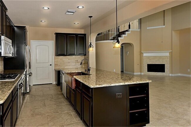 Building Photo - 126 Hearthshire Cir