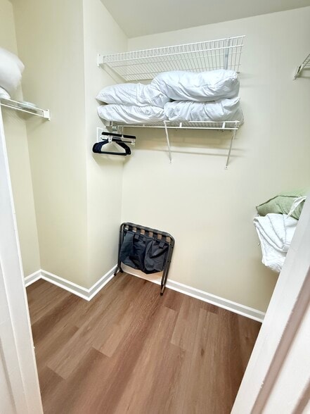 Building Photo - 8253 Belmont Stables Dr