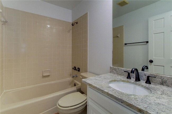 Building Photo - 3306 Foster Ln