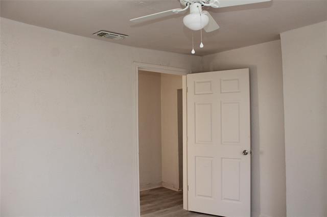 Building Photo - 531 W Spurgeon St