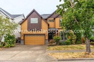 Building Photo - 20462 SW Arnold Pl
