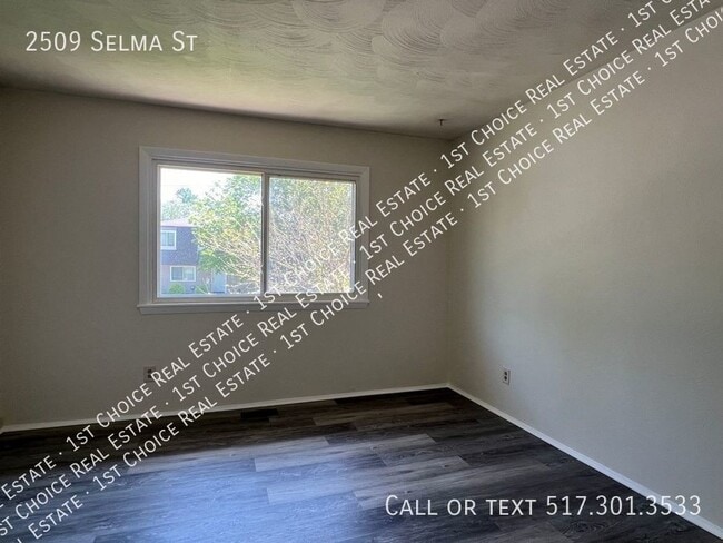 Building Photo - 2509 Selma St