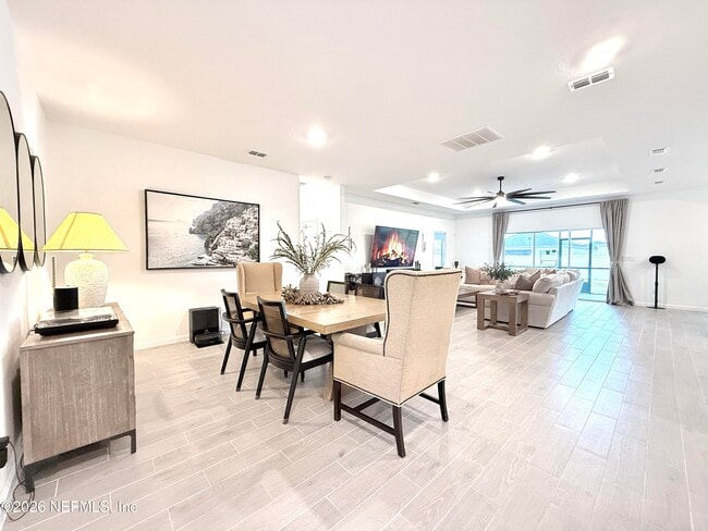 Building Photo - 9797 Giada Dr