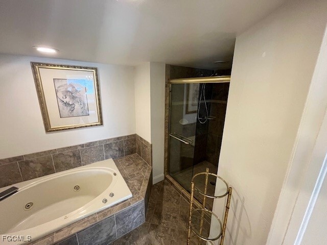 Building Photo - 340 Horse Creek Dr