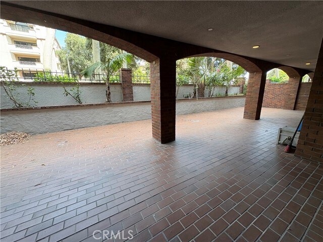 Building Photo - 200 N Swall Dr