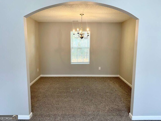 Building Photo - 7104 Merrywood Dr