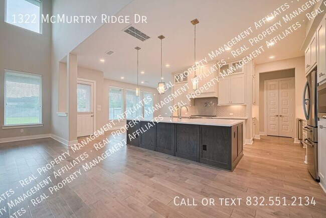 Building Photo - 1322 McMurtry Ridge Dr