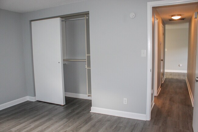 Building Photo - 178 175th Ave E