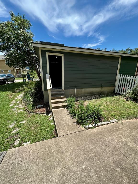 Building Photo - 135 Michaelis Rd