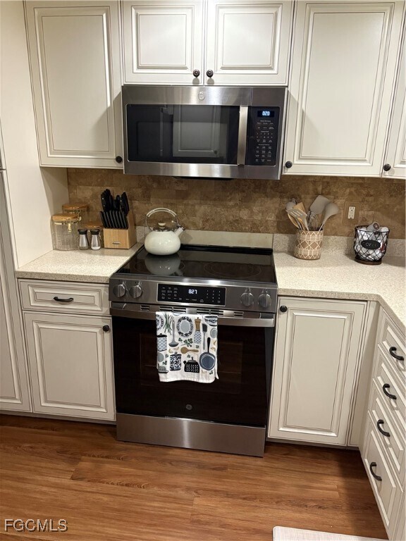 Building Photo - 12621 Kelly Sands Way