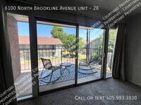 Building Photo - 6100 N Brookline Ave