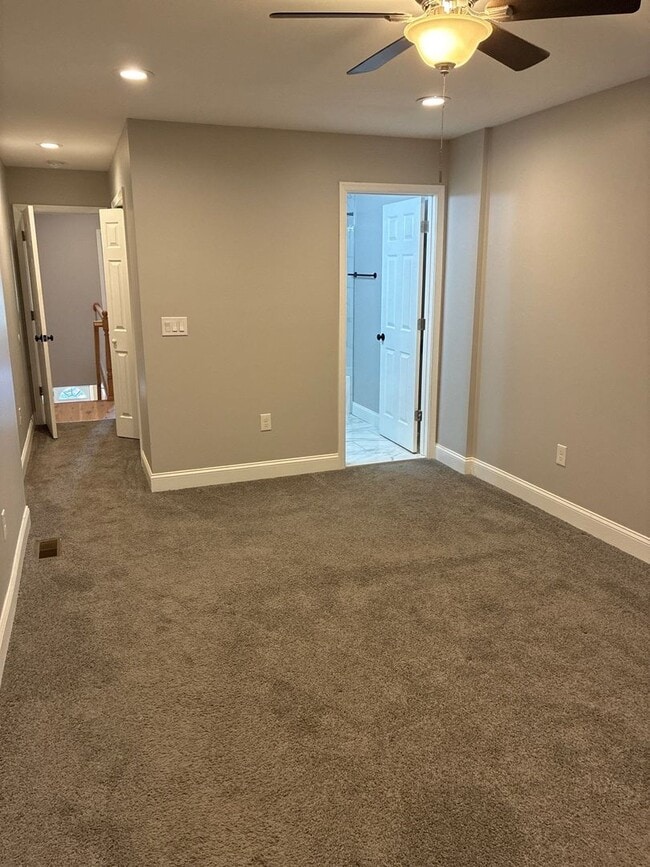 Building Photo - 1403 Race St