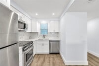 Building Photo - 3100 W Rolling Hills Cir