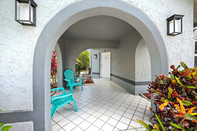 Building Photo - 9178 Beverly Ct